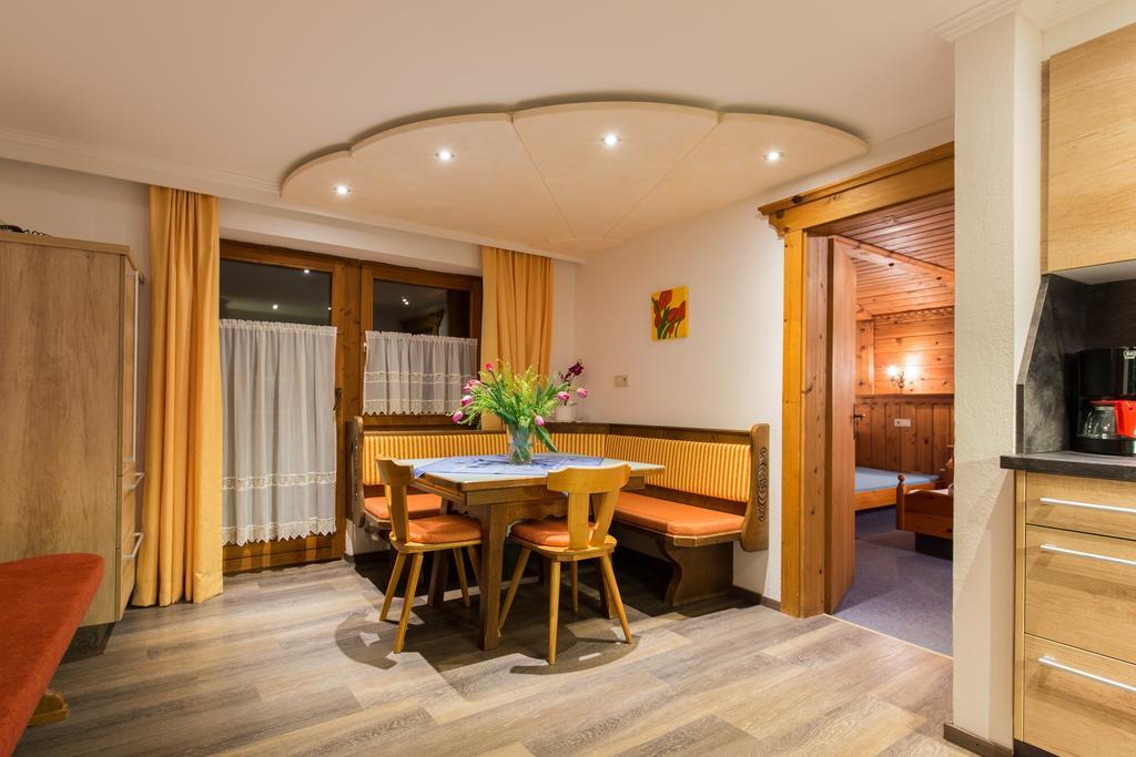 Apartament Haus Waldesruh Neustift im Stubaital Zewnętrze zdjęcie